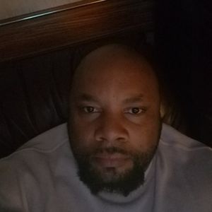 Meet your Posher, Derek